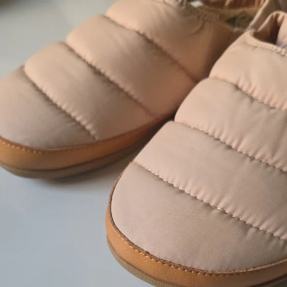 Reef Women's Slippers - Tan and Brown - Picture 5 of 6